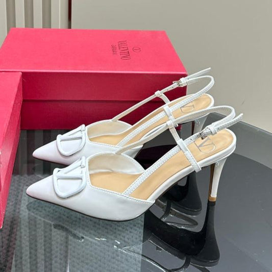 VLOGO SIGNATURUE WHITE PATENT LEATHER SLINGBACK PUMP 80MM - 35