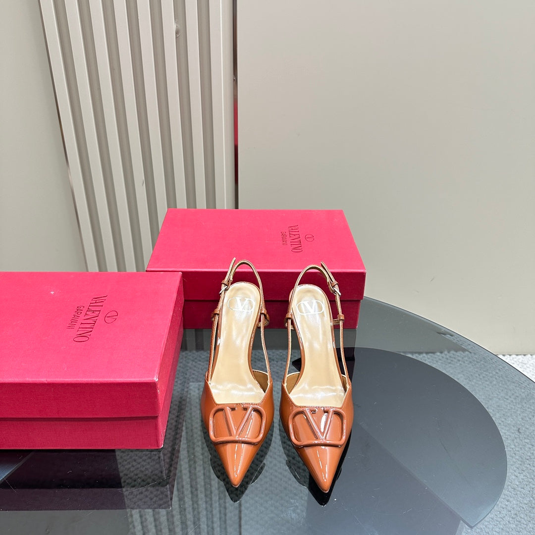 VLOGO SIGNATURE GINGER ORANGE PATENT LEATHER SLINGBACK PUMP 80MM - 35