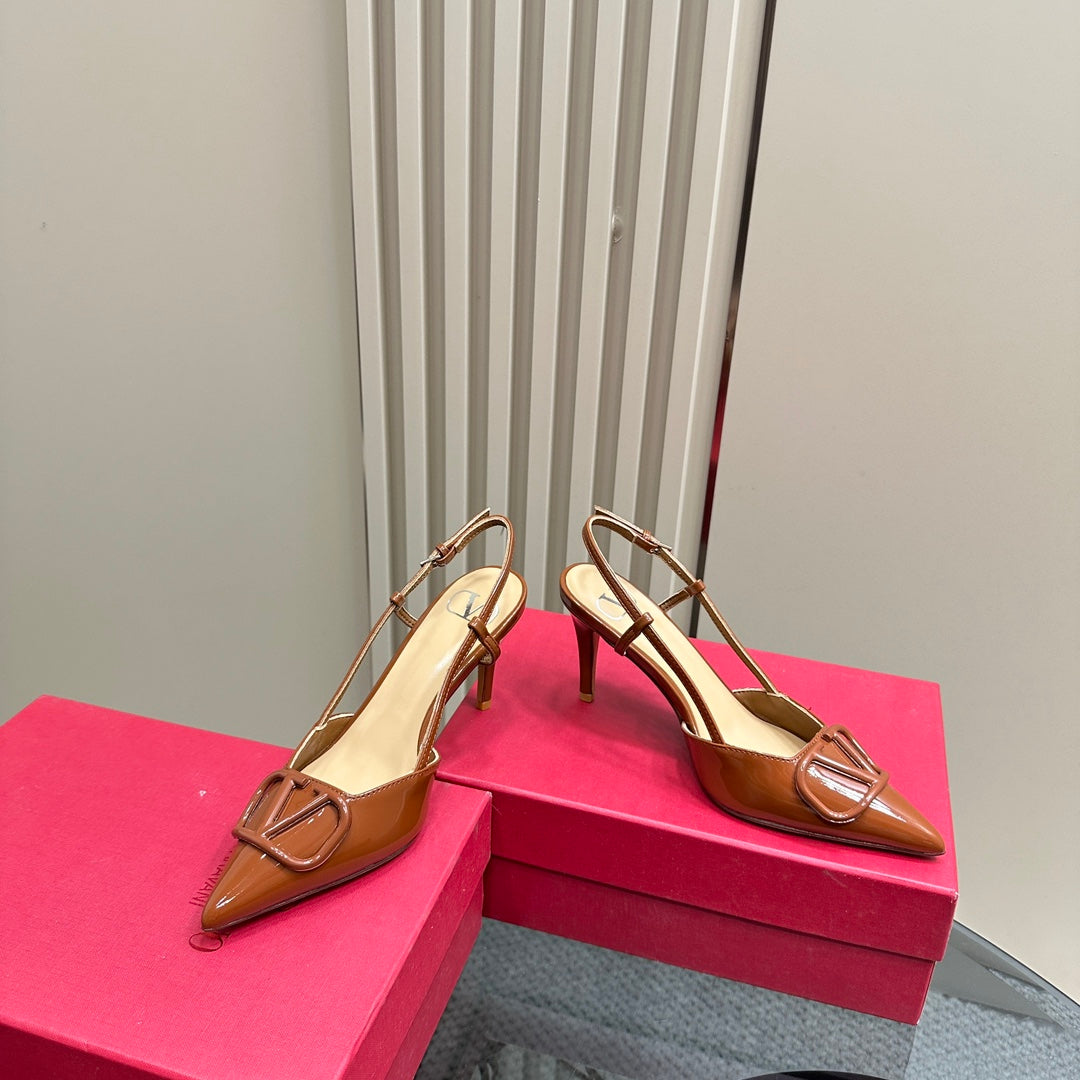 VLOGO SIGNATURE GINGER ORANGE PATENT LEATHER SLINGBACK PUMP 80MM - 35