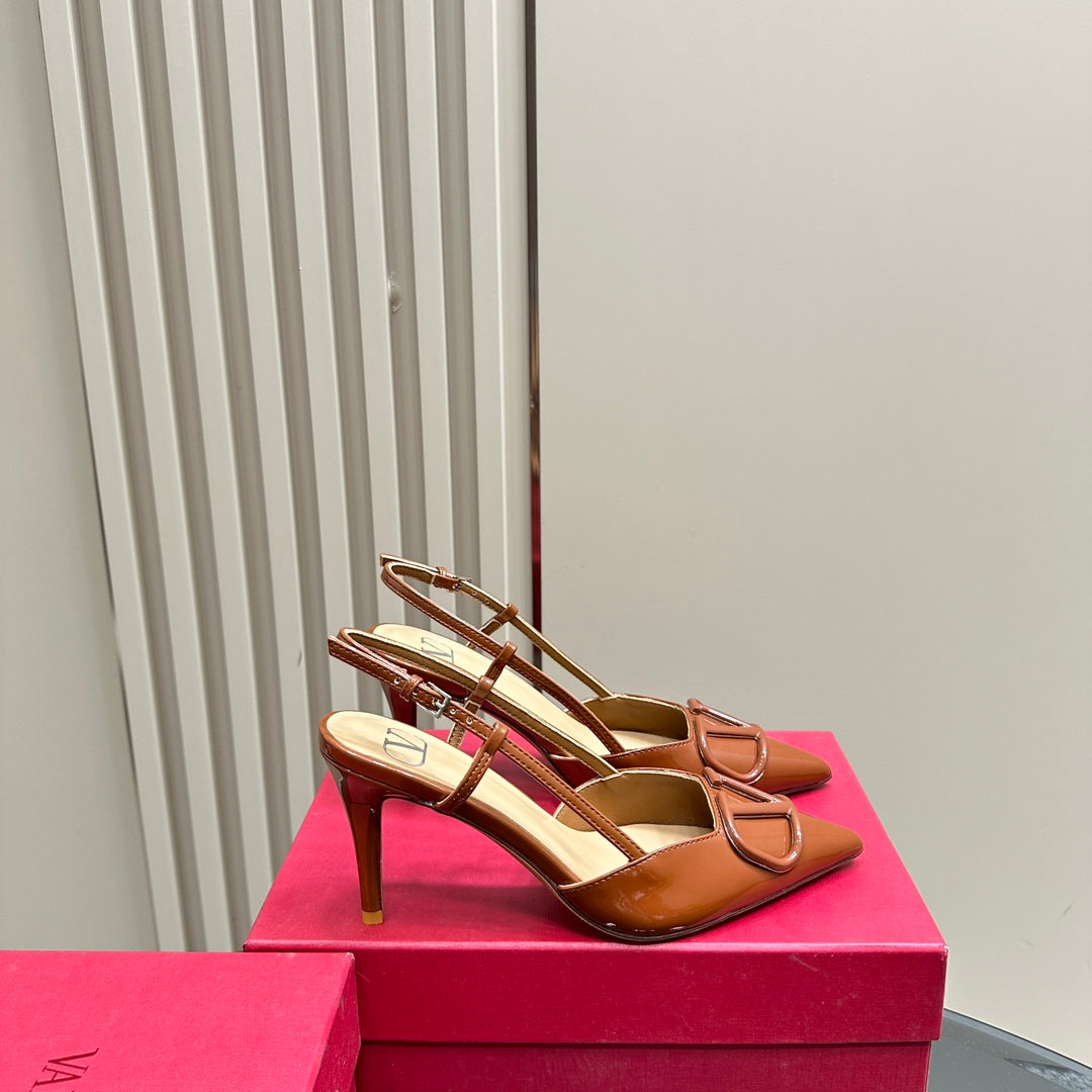 VLOGO SIGNATURE GINGER ORANGE PATENT LEATHER SLINGBACK PUMP 80MM - 35