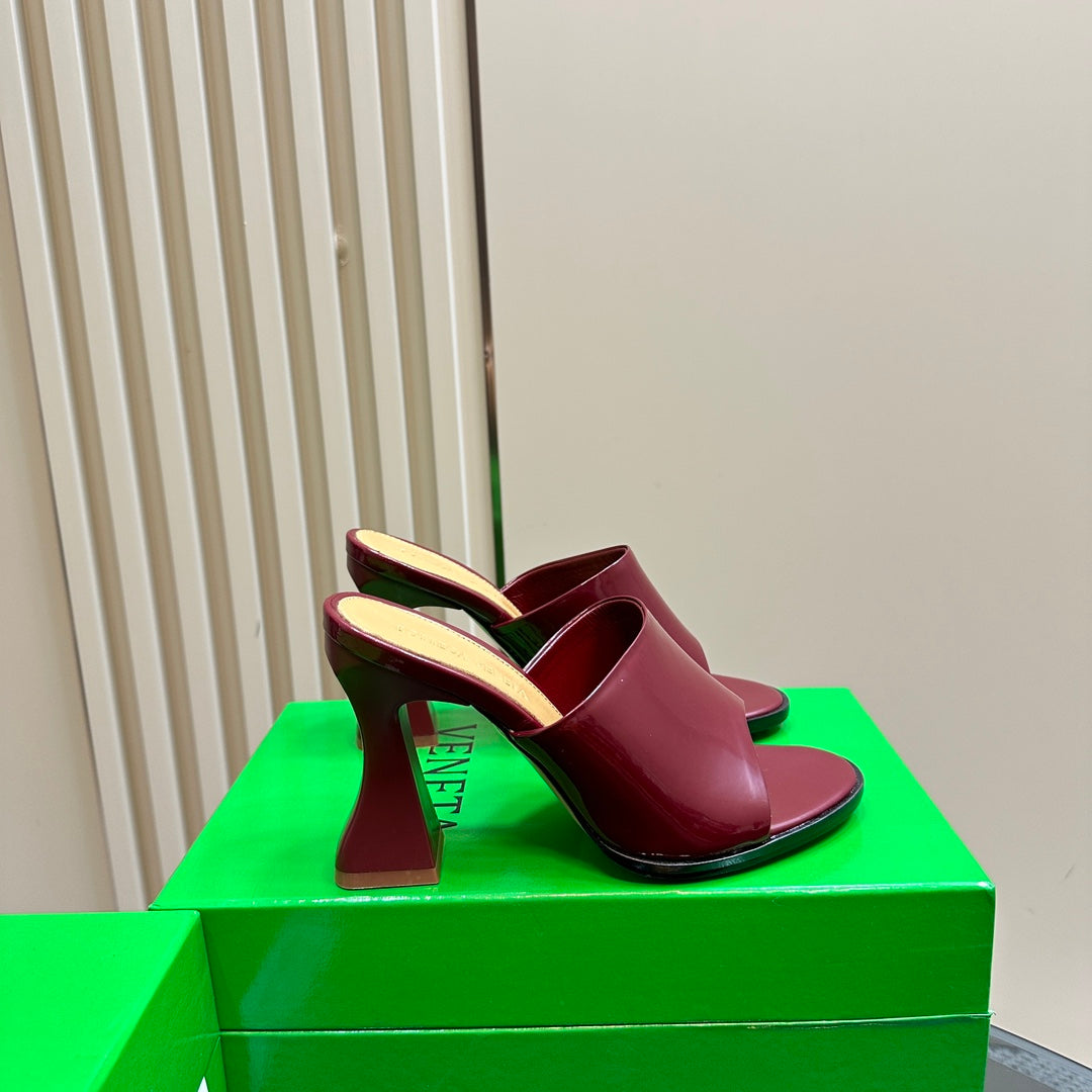 HIGH MULE 95 MM IN WINE RED CALFSKIN - 34