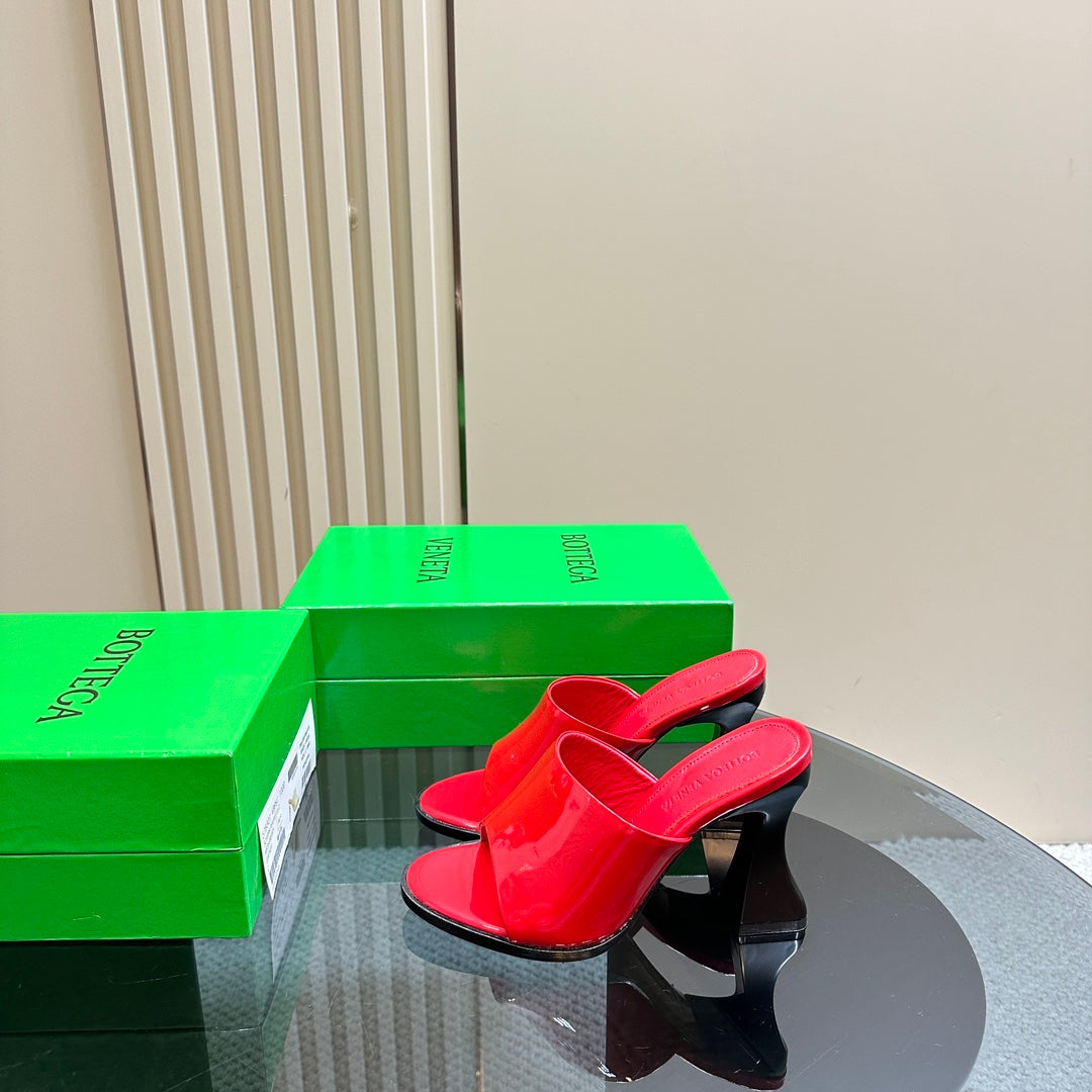 HIGH MULE 95 MM IN CHERRY RED CALFSKIN - 34