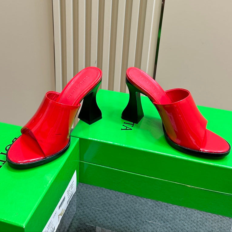 HIGH MULE 95 MM IN CHERRY RED CALFSKIN - 34