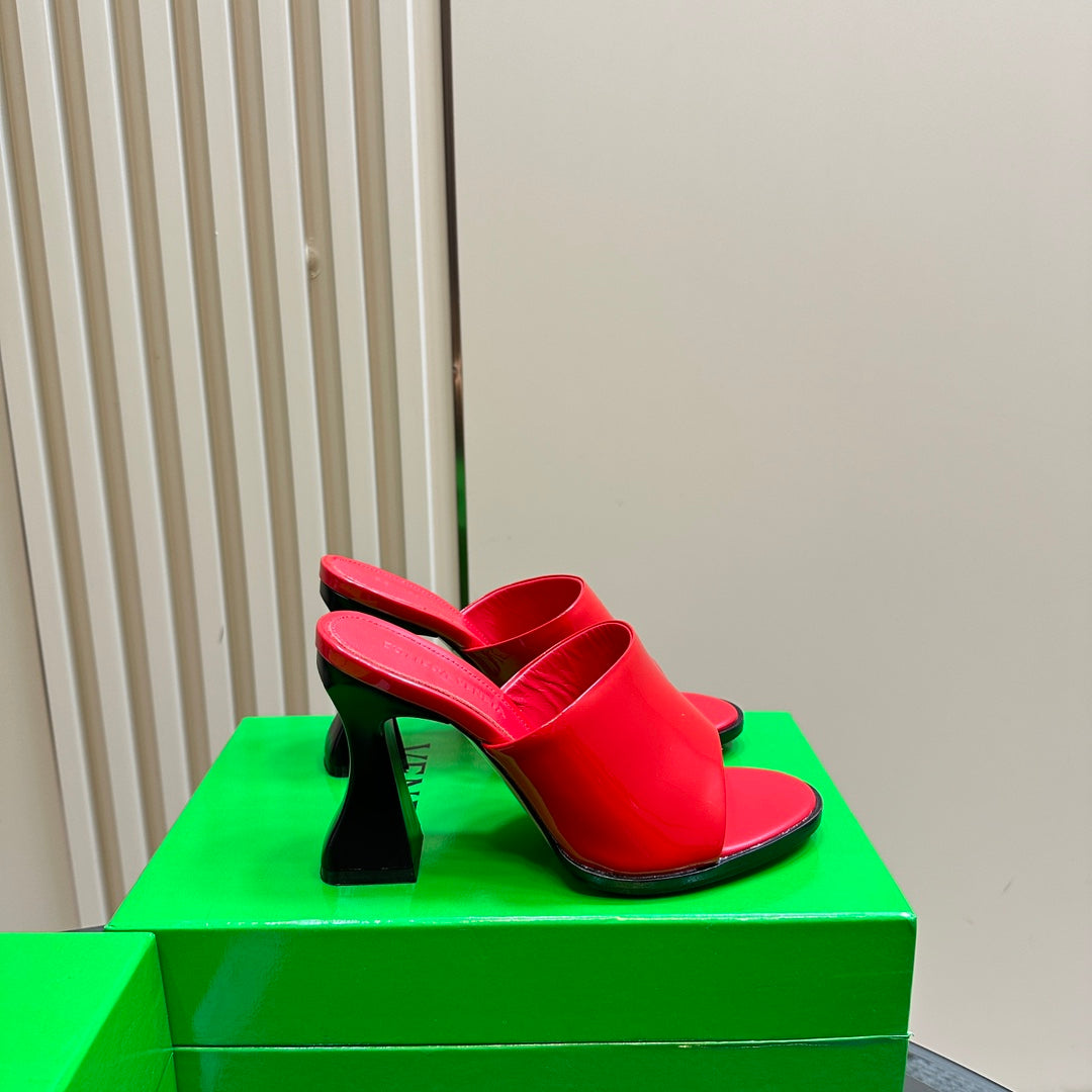 HIGH MULE 95 MM IN CHERRY RED CALFSKIN - 34