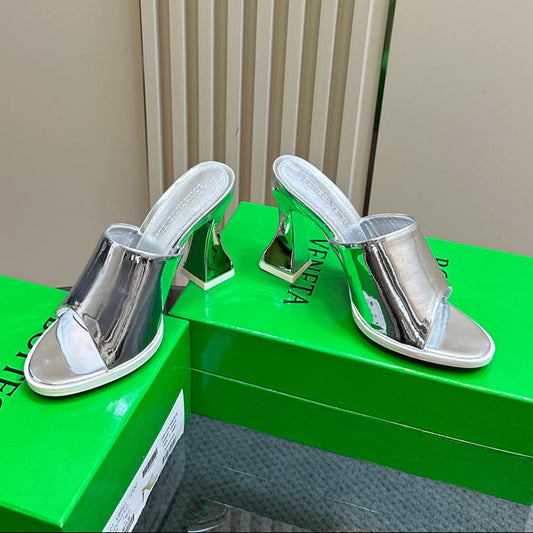 HIGH MULE 95 MM IN SILVER CALFSKIN - 34