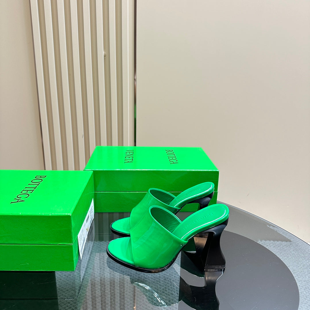 HIGH MULE 95 MM IN EMERALD GREEN CALFSKIN - 34