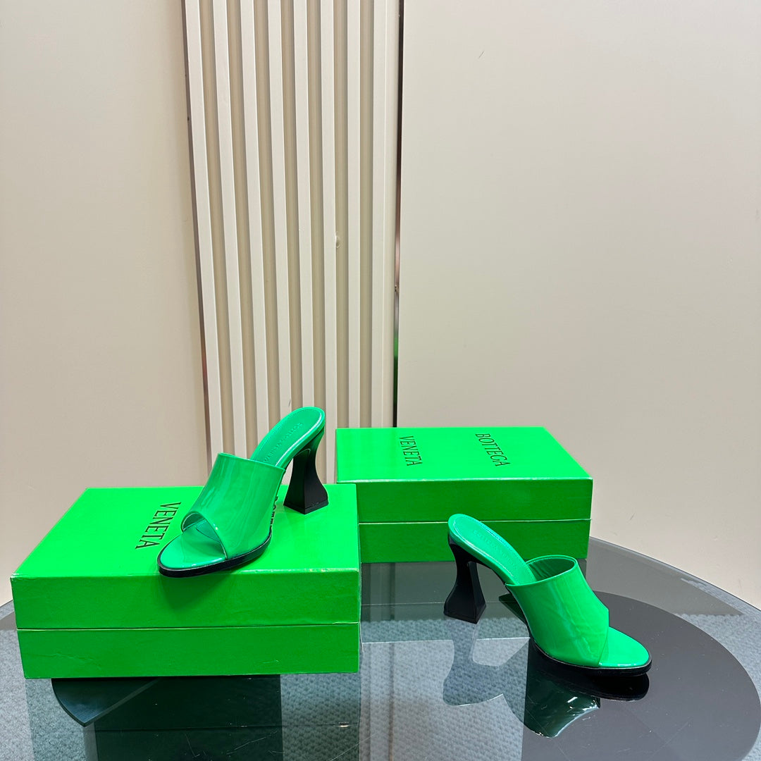 HIGH MULE 95 MM IN EMERALD GREEN CALFSKIN - 34