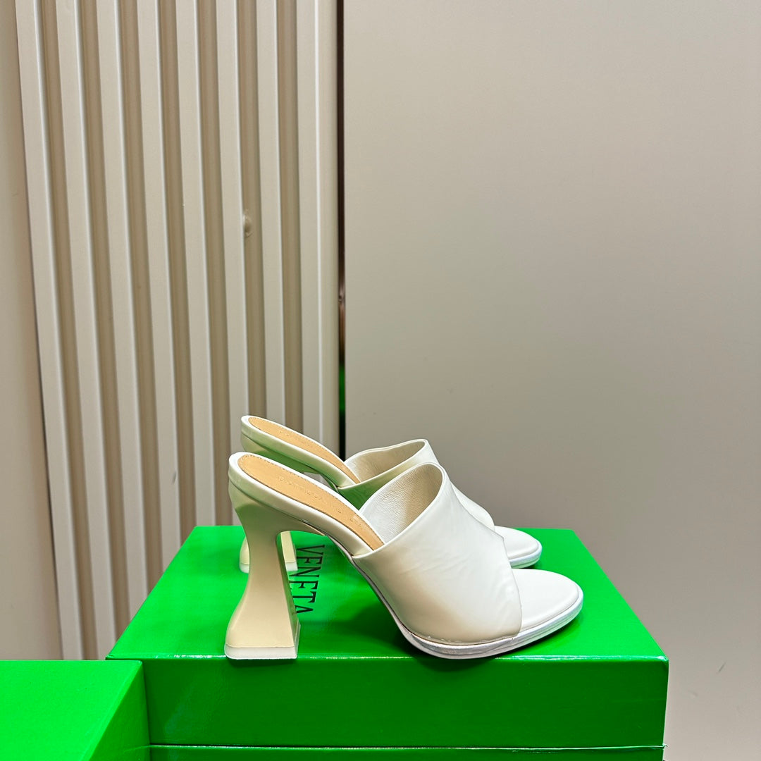 HIGH MULE 95 MM IN WHITE CALFSKIN - 34