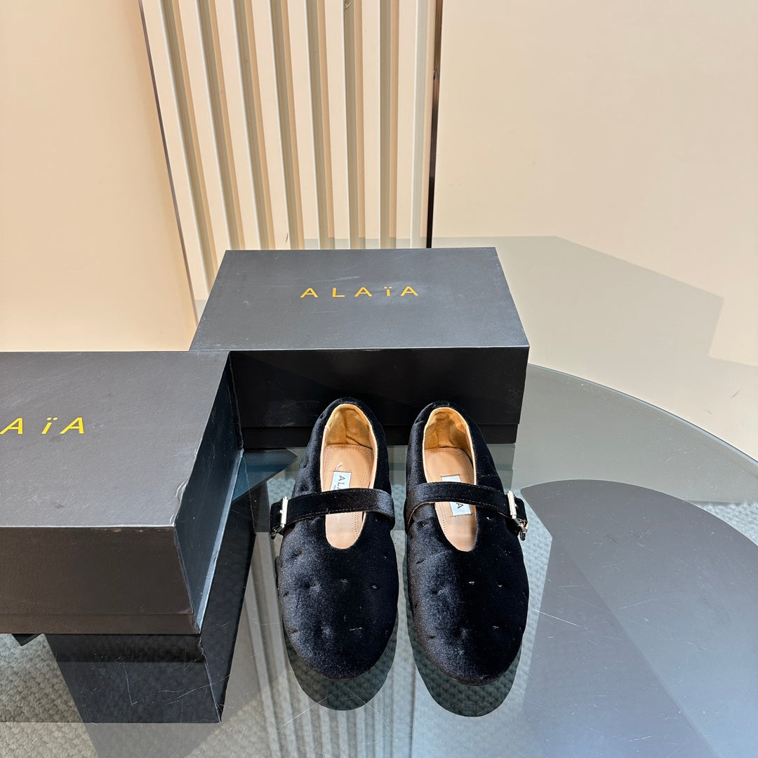 ALAIA BALLET FLATS IN BLACK VELVET - 35