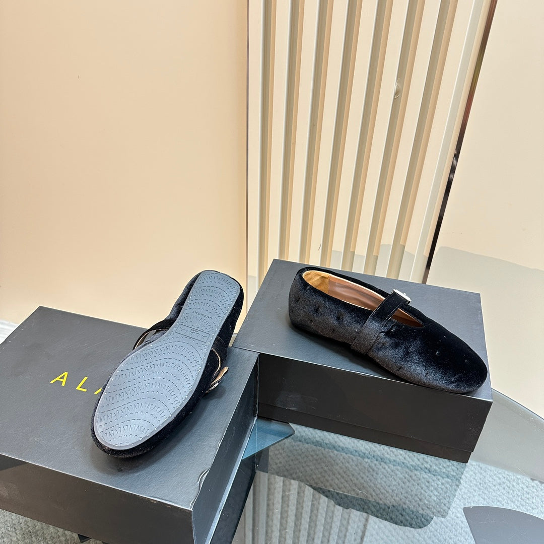 ALAIA BALLET FLATS IN BLACK VELVET - 35