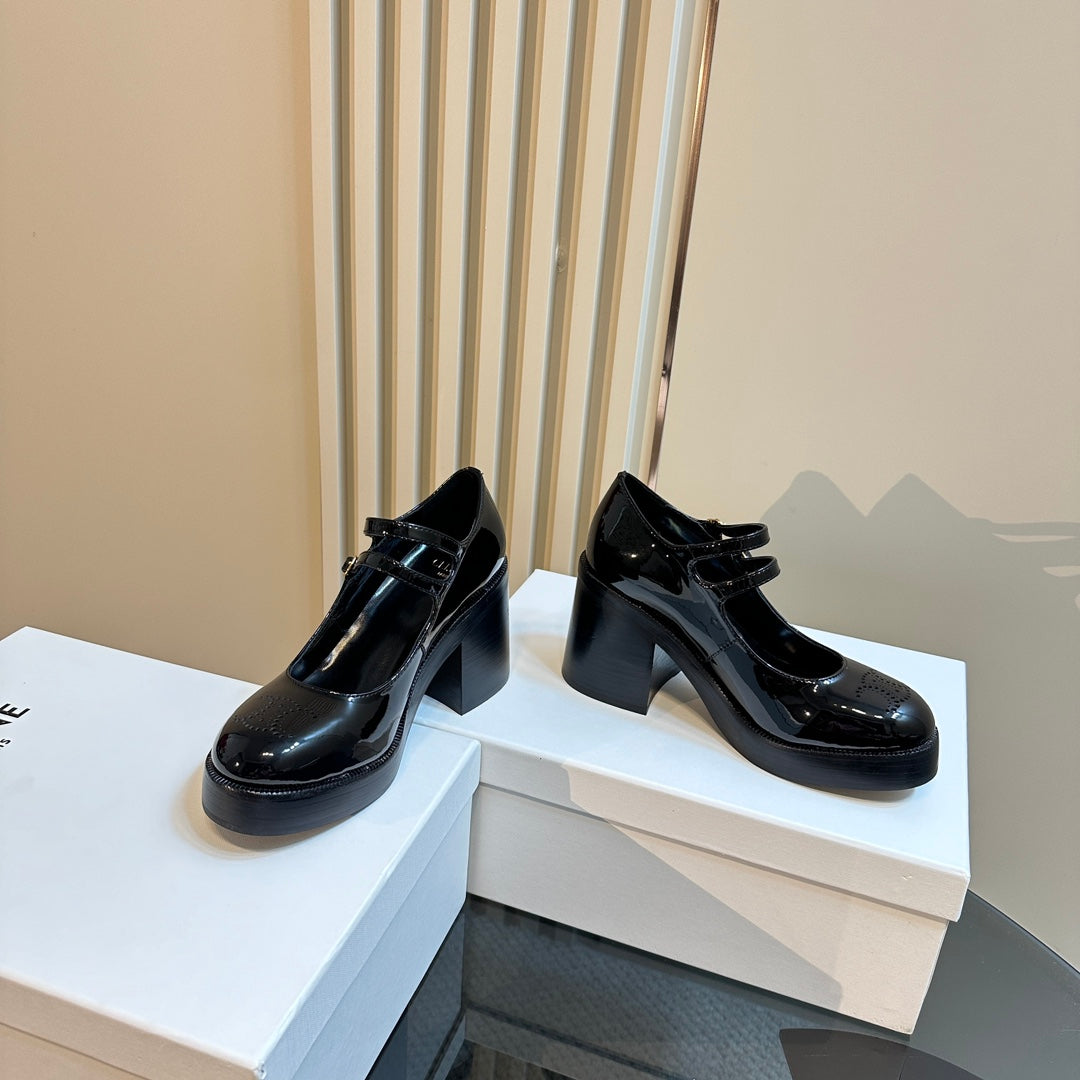 TESS BABIES IN BLACK PATENT CALFSKIN - 35