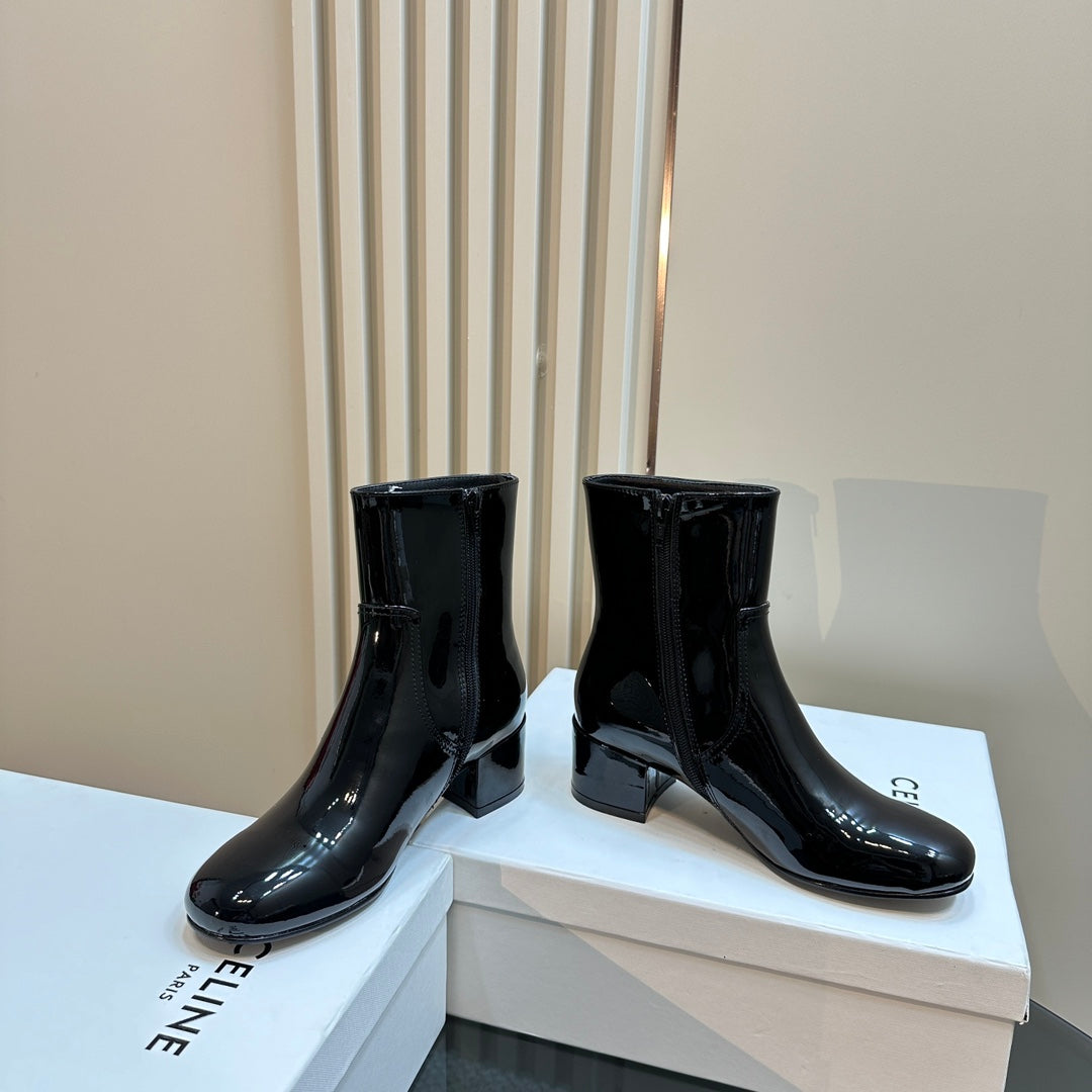 TRIPHOME CHUNKY HEEL BOOTS IN BLACK SHEEPSKIN - 35