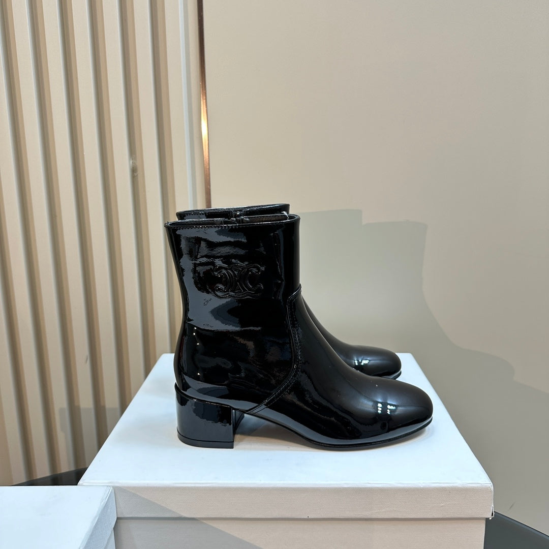 TRIPHOME CHUNKY HEEL BOOTS IN BLACK SHEEPSKIN - 35