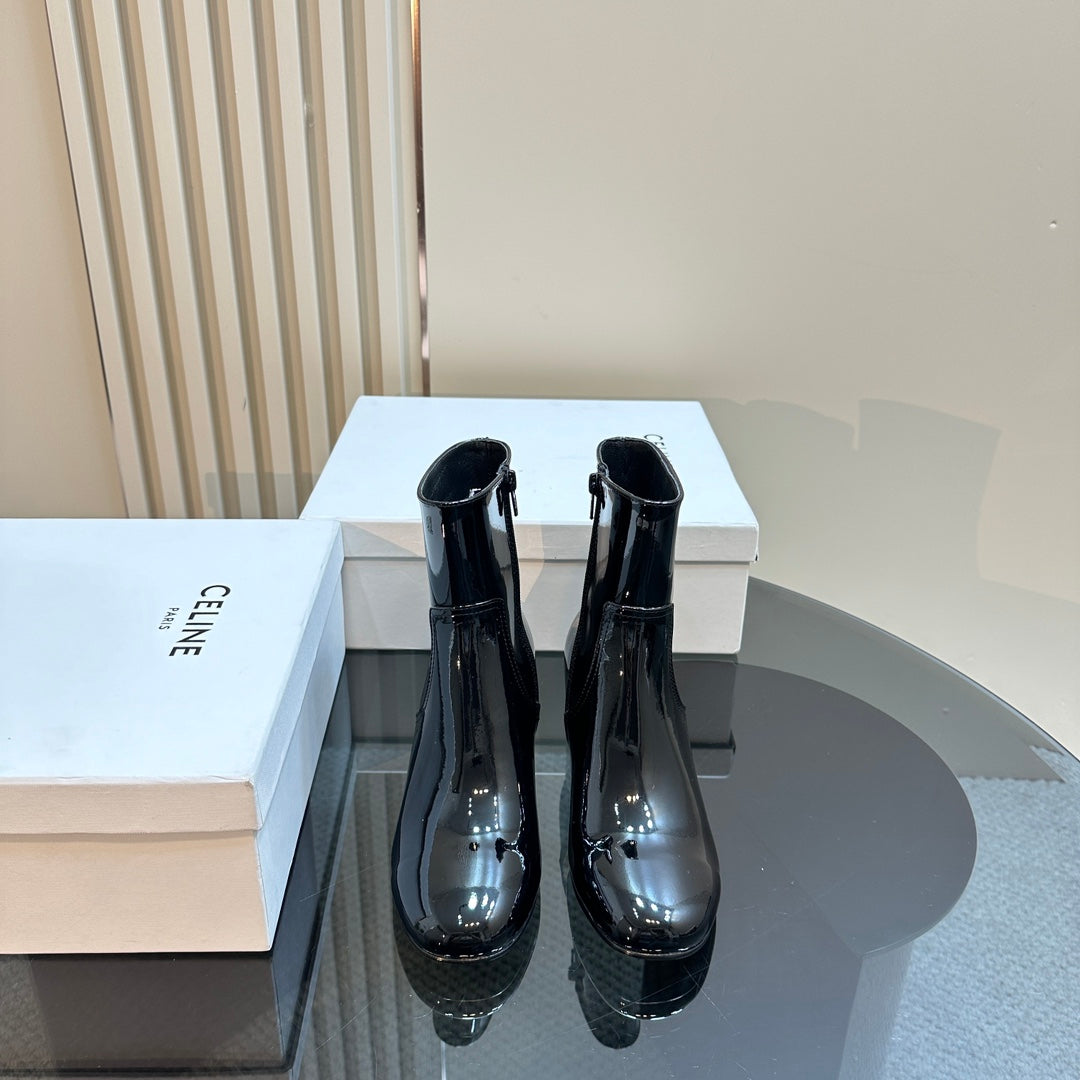 TRIPHOME CHUNKY HEEL BOOTS IN BLACK SHEEPSKIN - 35