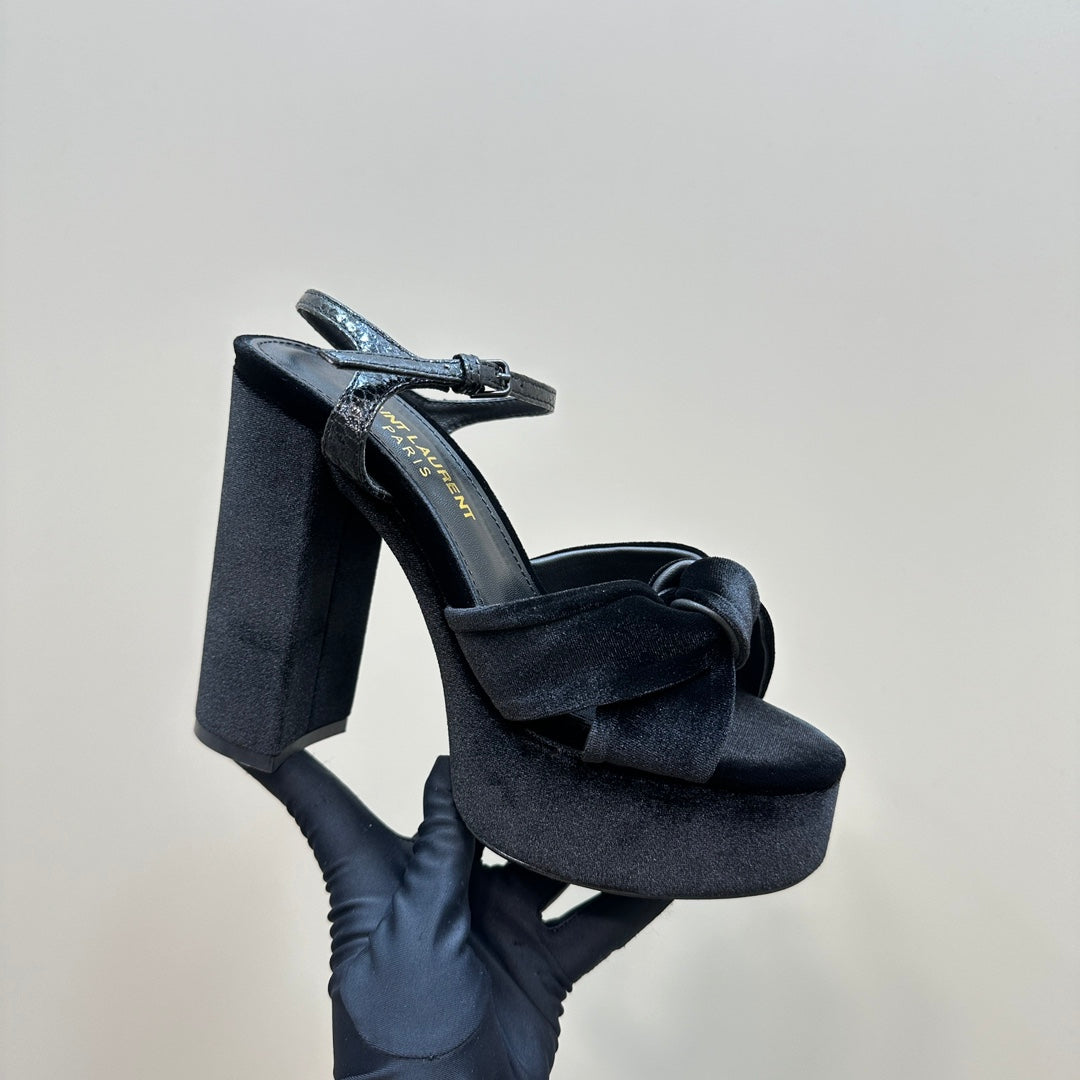 BIANCA PLATFORM SANDALS IN BLACK VELVET - 35