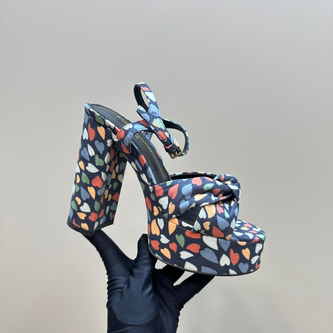 BIANCA PLATFORM SANDALS IN COLORFUL HEARTS PRINT VELVET - 35