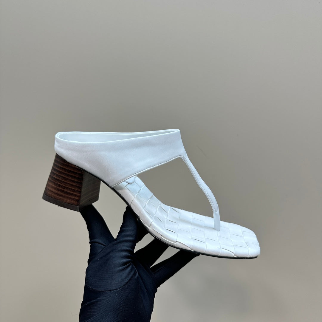 MARELLA THONG IN WHITE LEATHER WITH SIGNATURE INTRECCIATO INSOLE 55 MM - 35