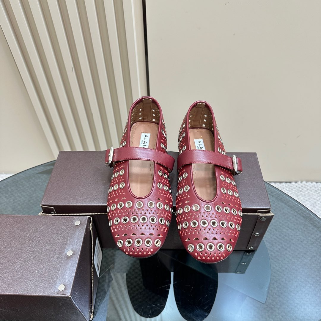 STRASS BALLET FLATS IN RUBY RED CALFSKIN - 34