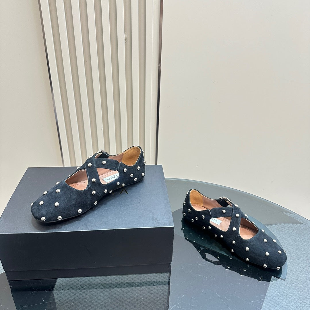 CRISS CROSS BALLET FLATS IN BLACK SUEDE WITH STUDS - 34