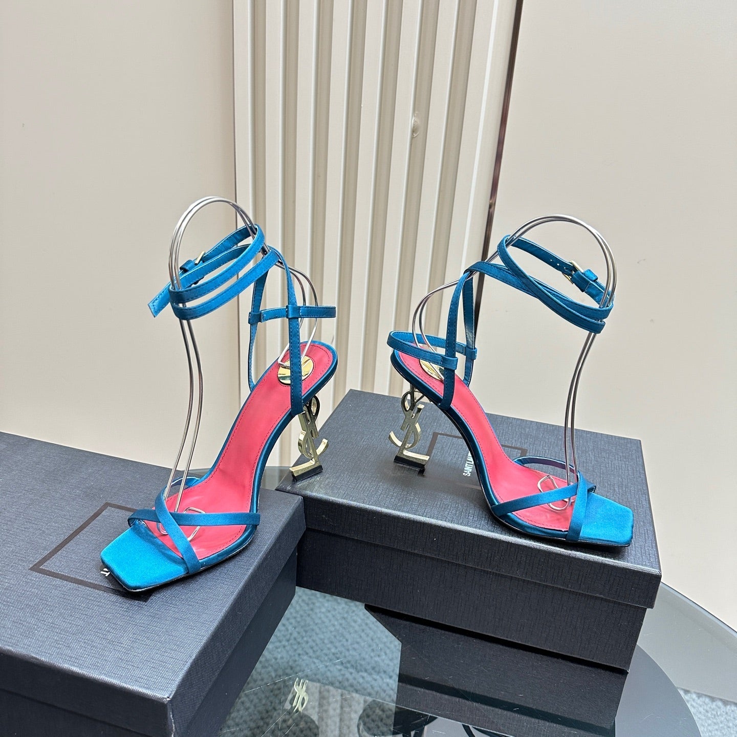 OPYUM HIGH SANDALS IN DUCK BLUEE SILK - 35