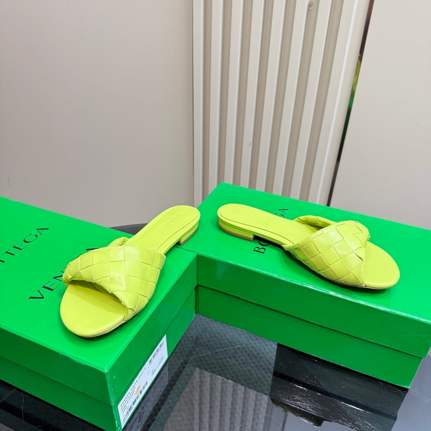 BLINK FLAT MULE IN NEON YELLOW INTRECCIATO LEATHER - 35