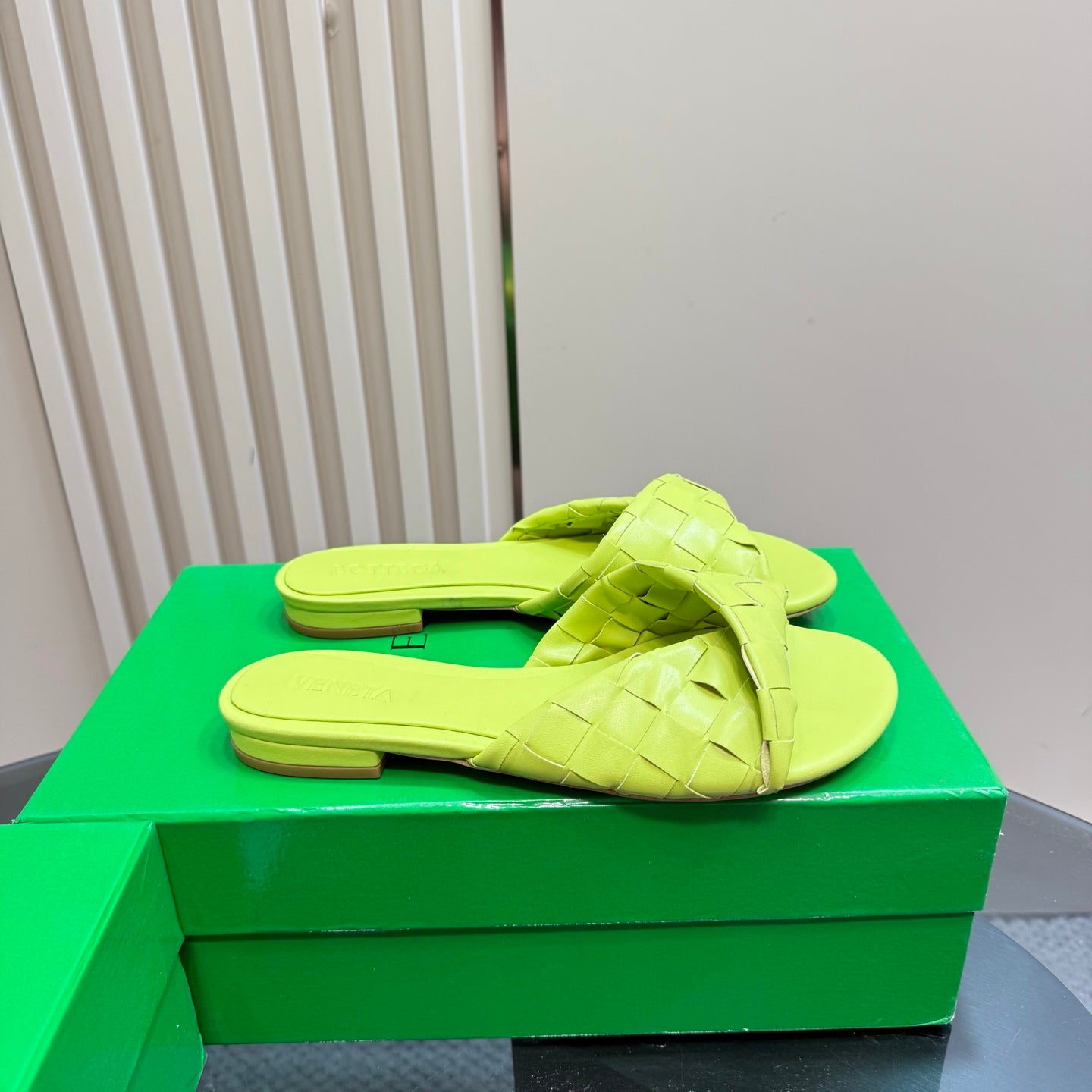 BLINK FLAT MULE IN NEON YELLOW INTRECCIATO LEATHER - 35