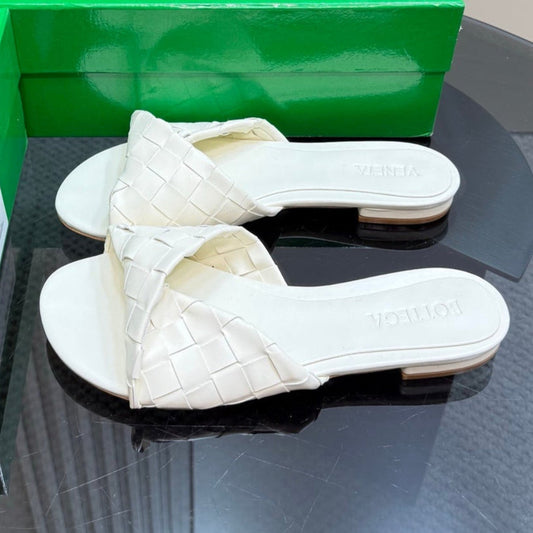 BLINK FLAT MULE IN WHITE INTRECCIATO LEATHER - 35