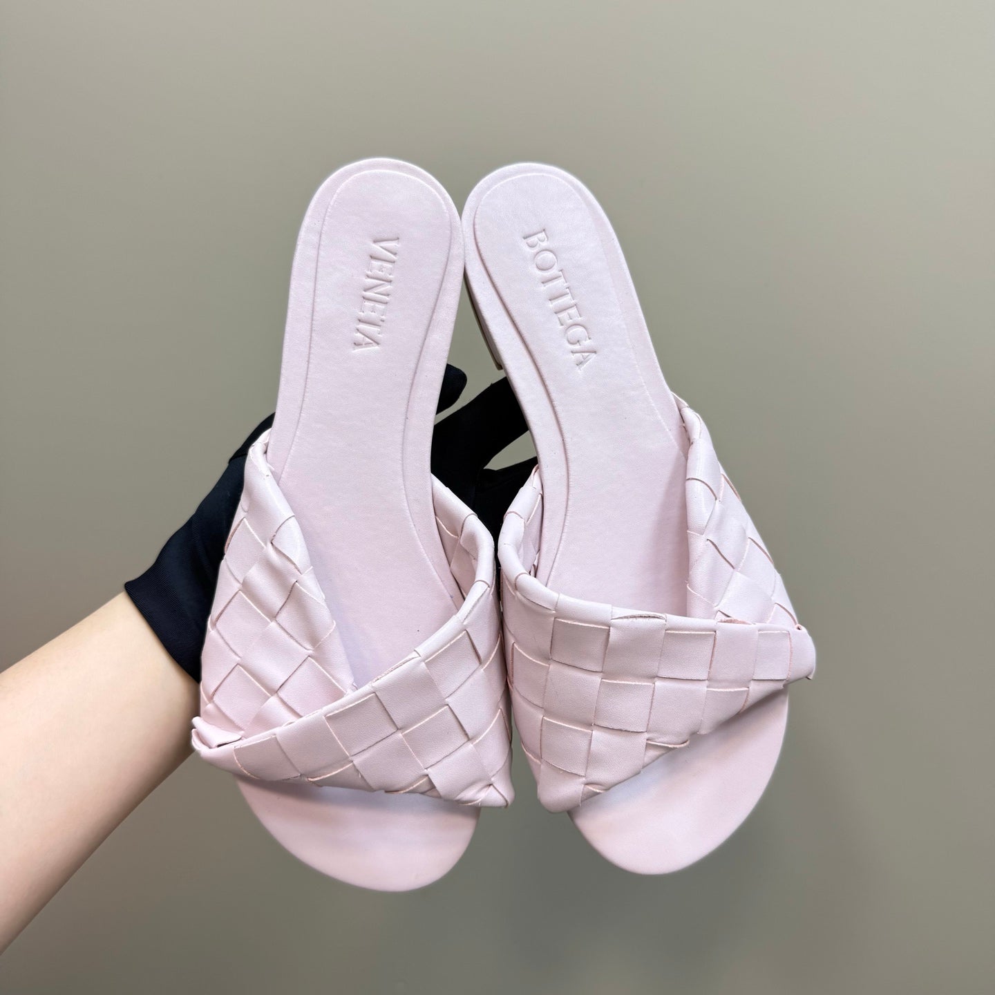 BLINK FLAT MULE IN LIGHT PINK INTRECCIATO LEATHER - 35