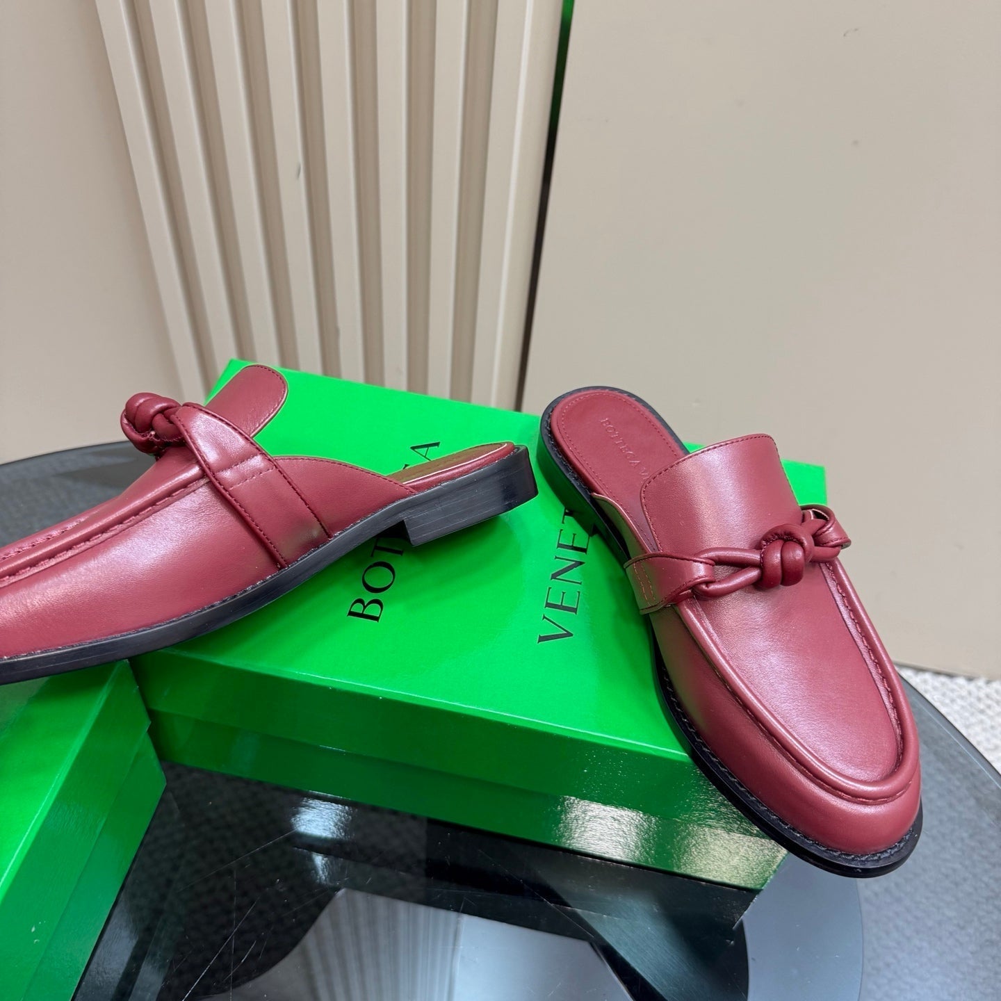 ASTAIRE MULE IN BERRY RED CALFSKIN - 35