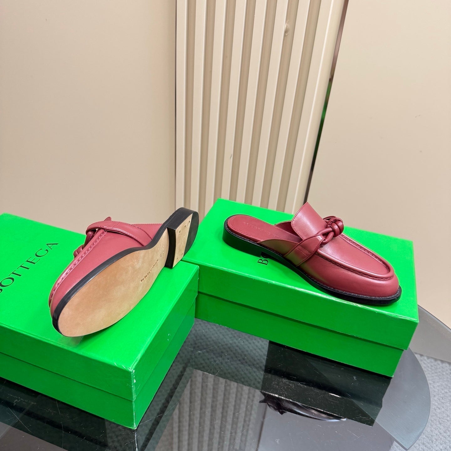 ASTAIRE MULE IN BERRY RED CALFSKIN - 35