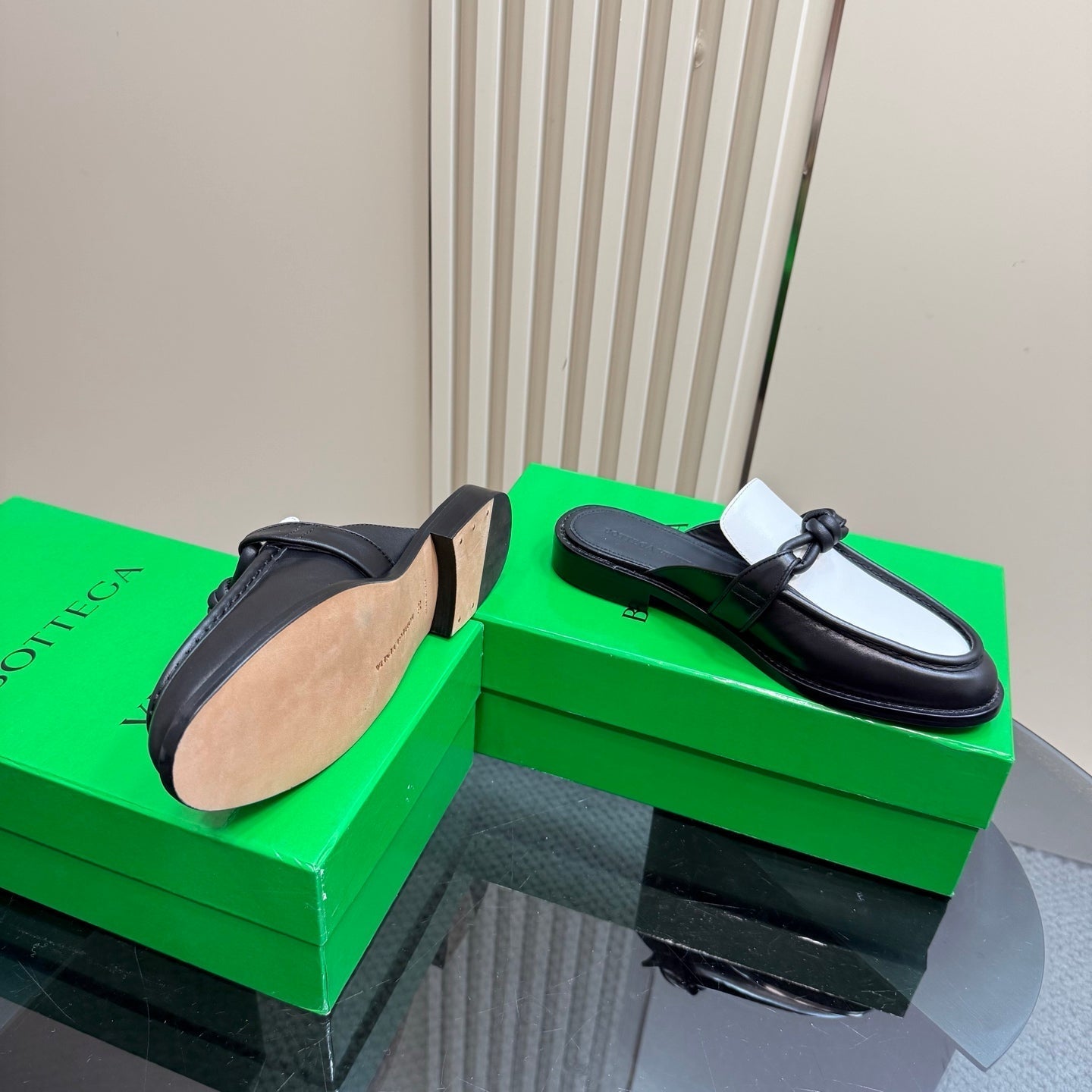 ASTAIRE MULE IN WHITE MIX BLACK CALFSKIN - 35