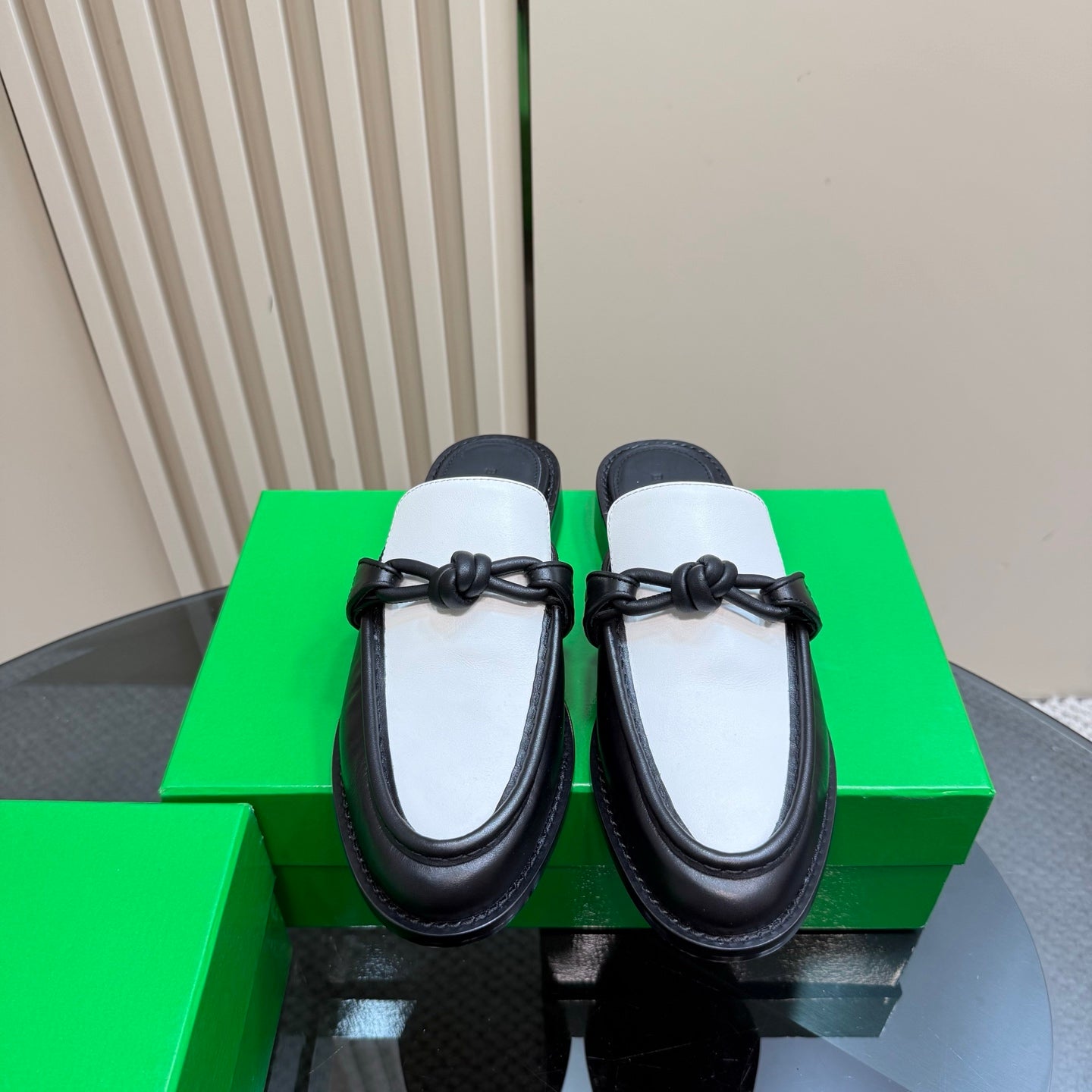 ASTAIRE MULE IN WHITE MIX BLACK CALFSKIN - 35