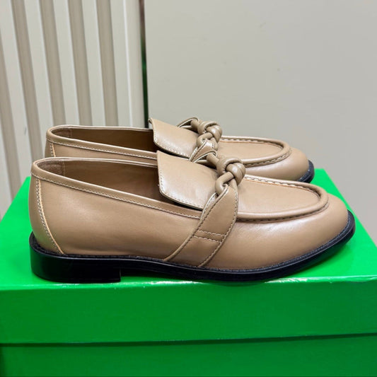 ASTAIRE LOAFER IN LIGHT BROWN CALFSKIN - 35