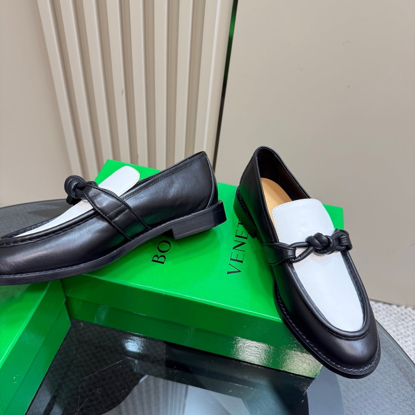 ASTAIRE LOAFER IN WHITE MIX BLACK CALFSKIN - 35