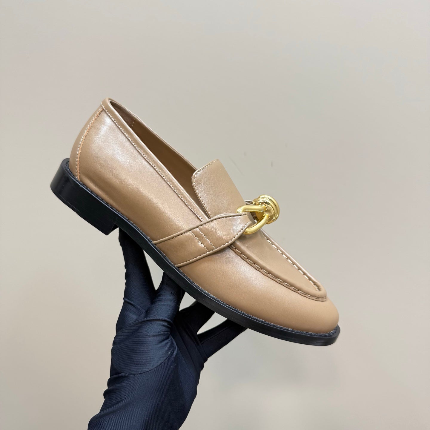 ASTAIRE LOAFER IN LIGHT BROWN CALFSKIN WITH GOLD HARDWARE - 35