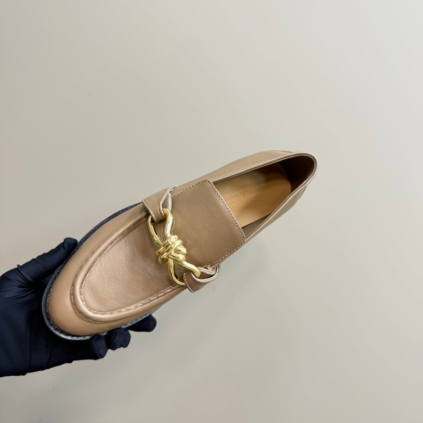 ASTAIRE LOAFER IN LIGHT BROWN CALFSKIN WITH GOLD HARDWARE - 35