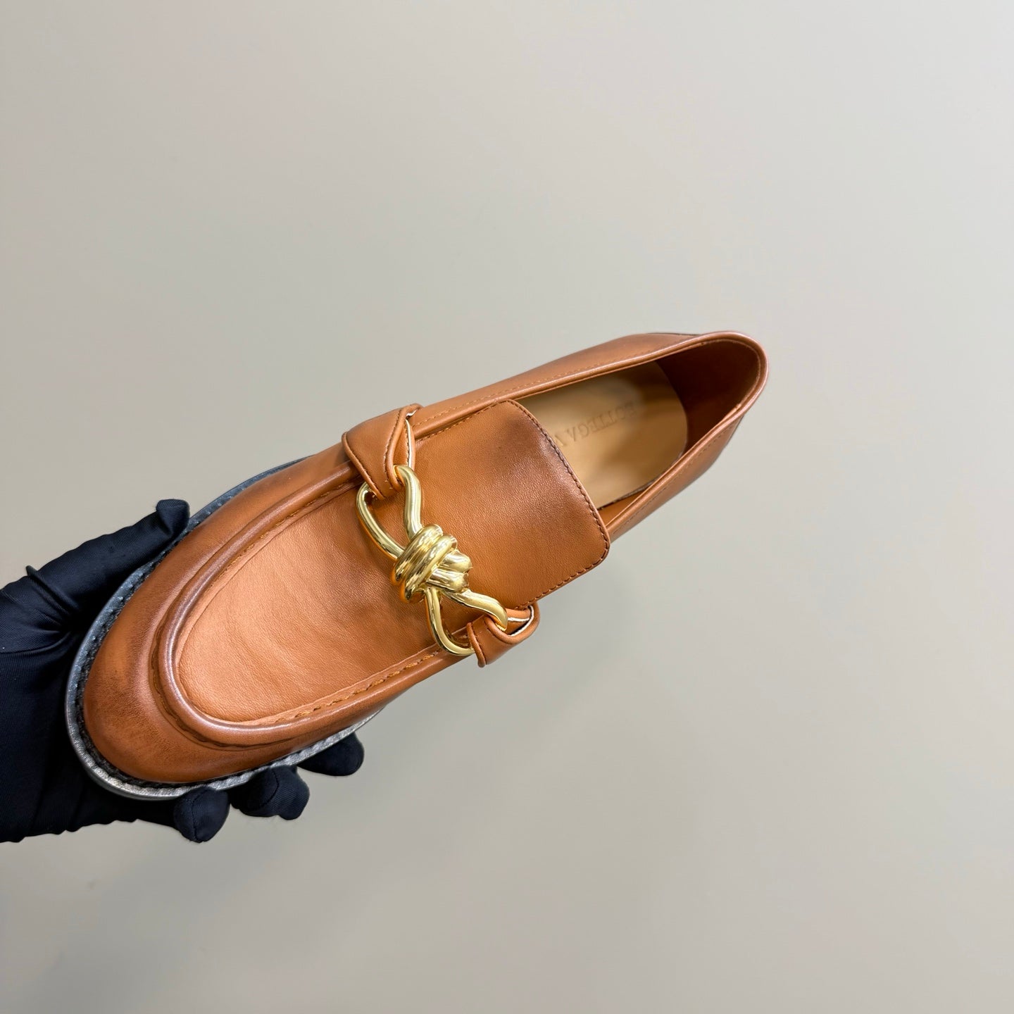 ASTAIRE LOAFER IN CINNAMON BROWN CALFSKIN WITH GOLD HARDWARE - 35