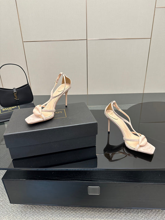 BALMAIN 25S LIPS SANDALS 10 IN BLUSH BEIGE SUEDE - 35