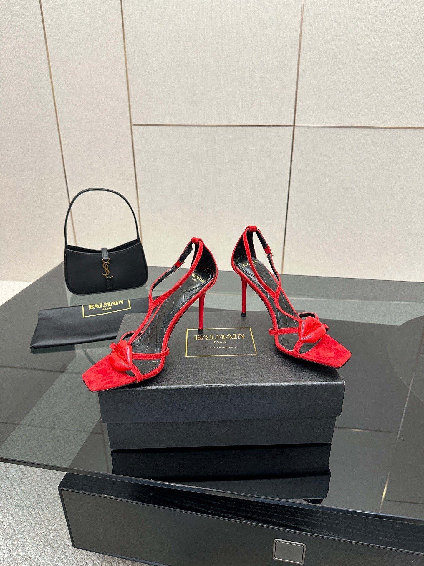 BALMAIN 25S LIPS SANDALS 10 IN CRIMSON RED SUEDE - 35