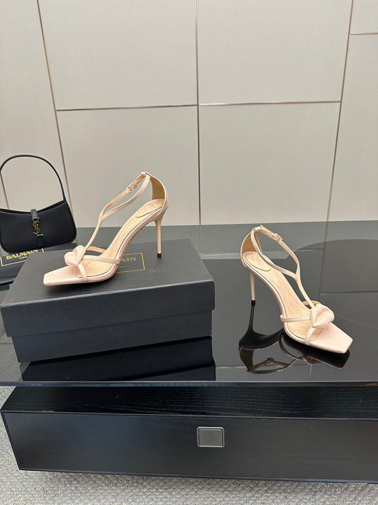 BALMAIN 25S LIPS SANDALS 10 IN BLUSH BEIGE CALFSKIN - 35