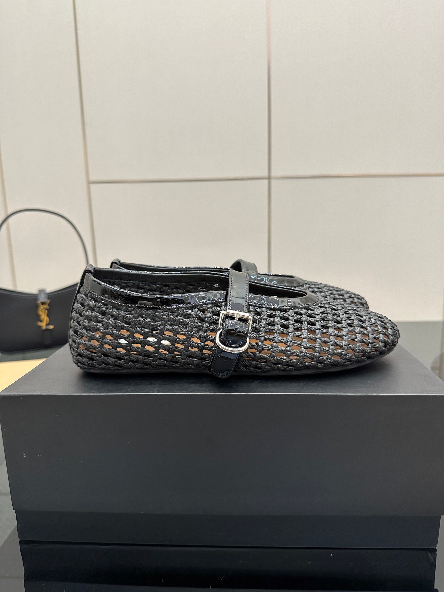 ALAIA MARY JANE FLAT 25S IN CHARCOAL GREY WOVEN MESH - 34