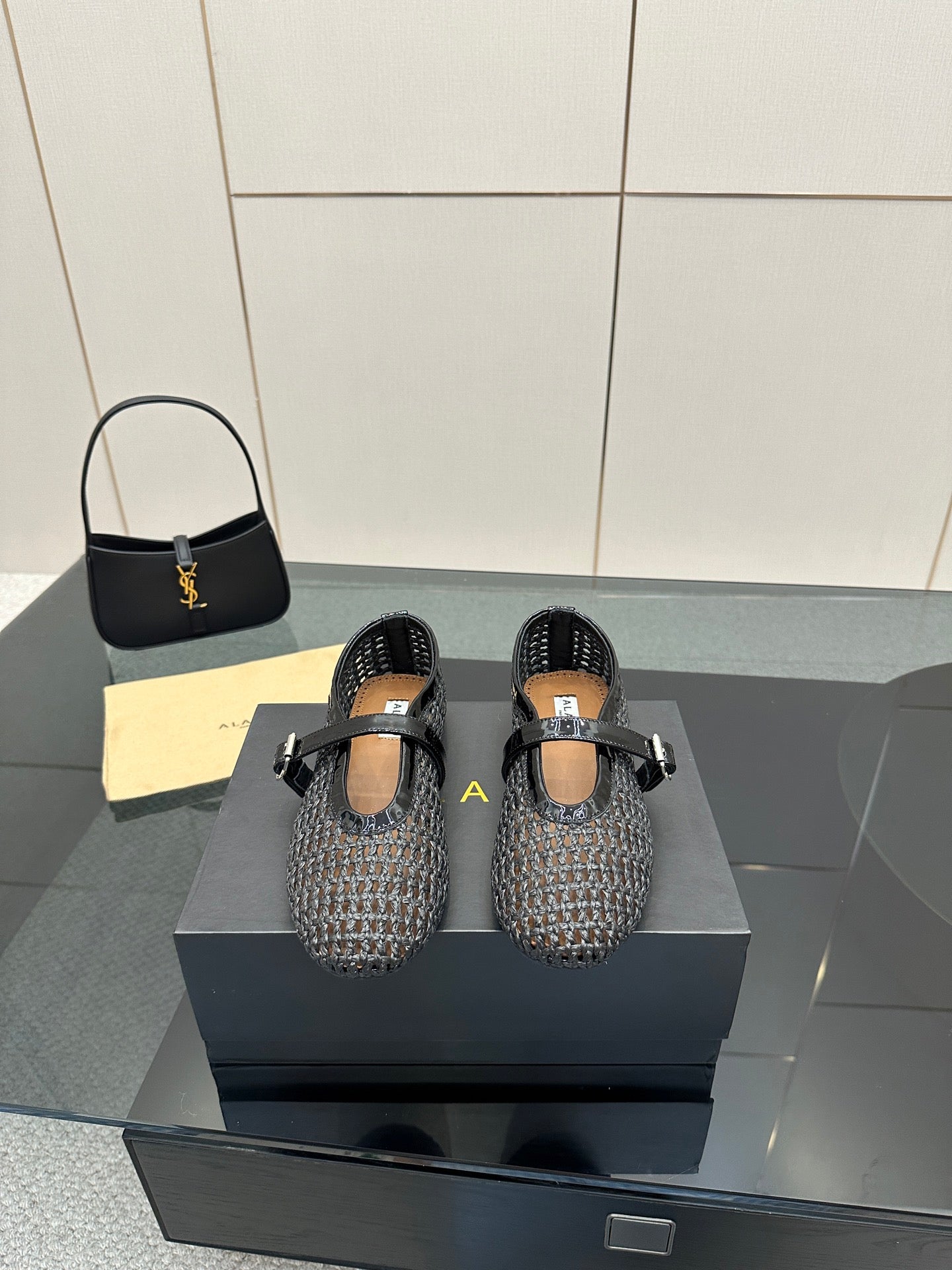 ALAIA MARY JANE FLAT 25S IN CHARCOAL GREY WOVEN MESH - 34