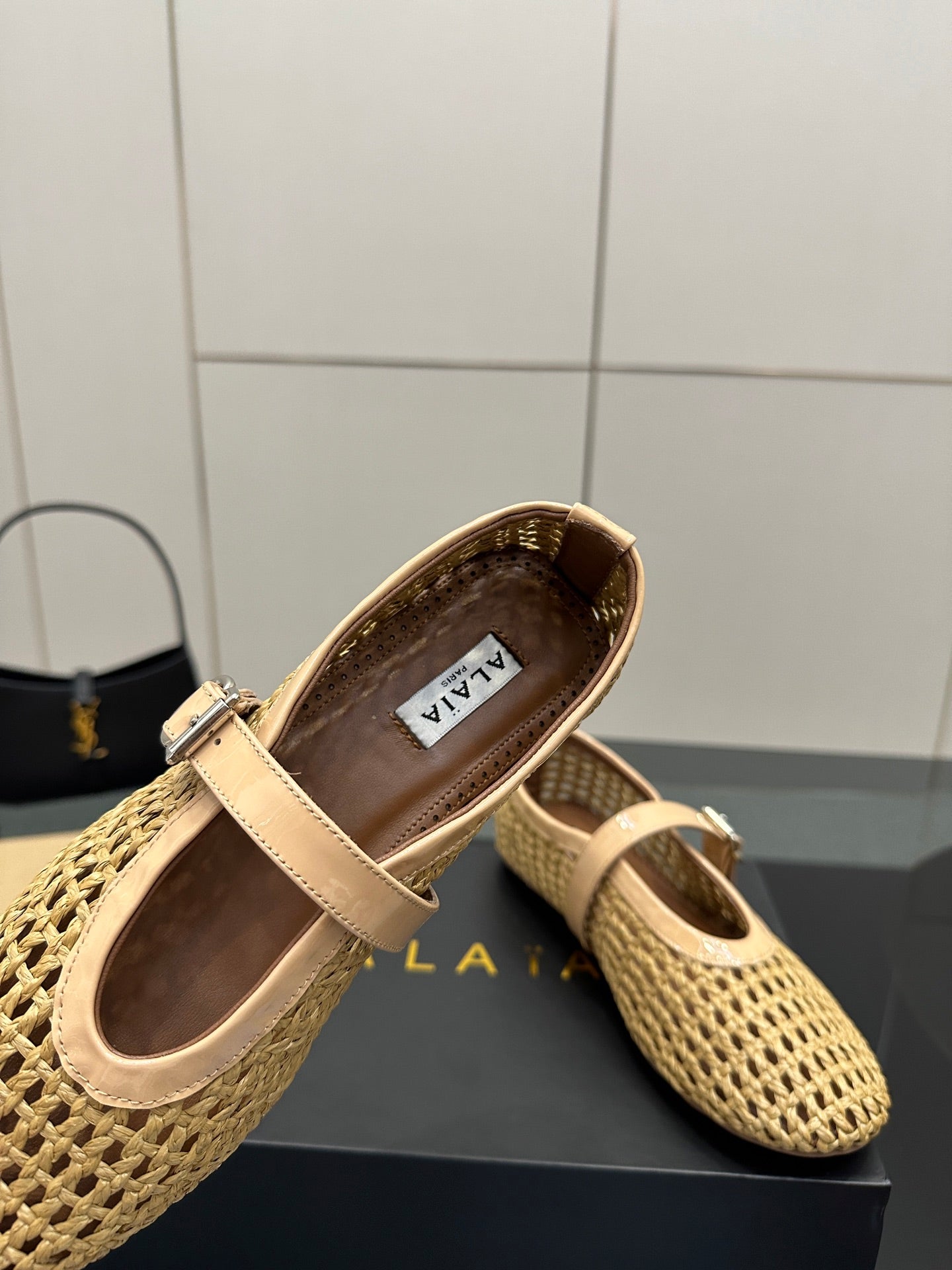 ALAIA MARY JANE FLAT 25S IN BEIGE WOVEN MESH - 34