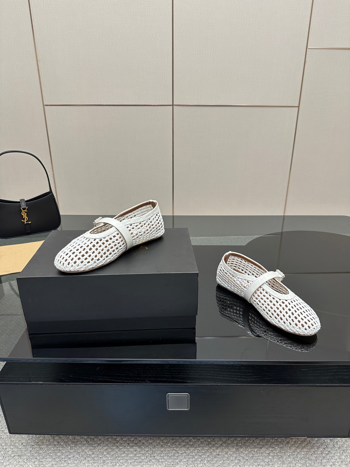 ALAIA MARY JANE FLAT 25S IN WHITE WOVEN MESH - 34