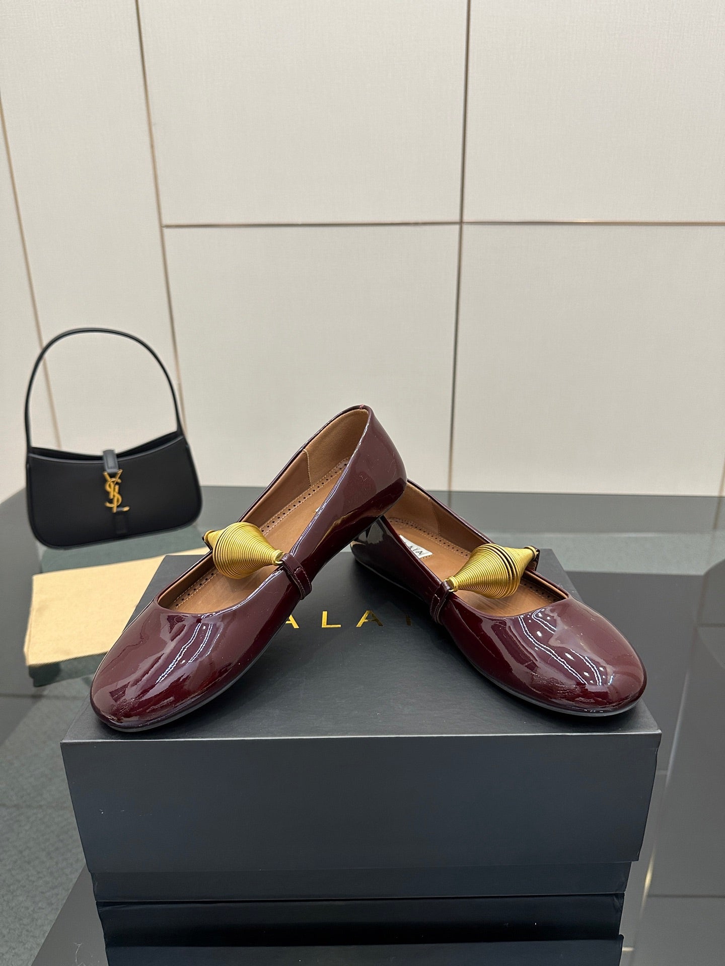 ALAIA BALLET SHOES 25S IN DARK RED PATENT LEATHER WITH GOLD HARDWARE - 34