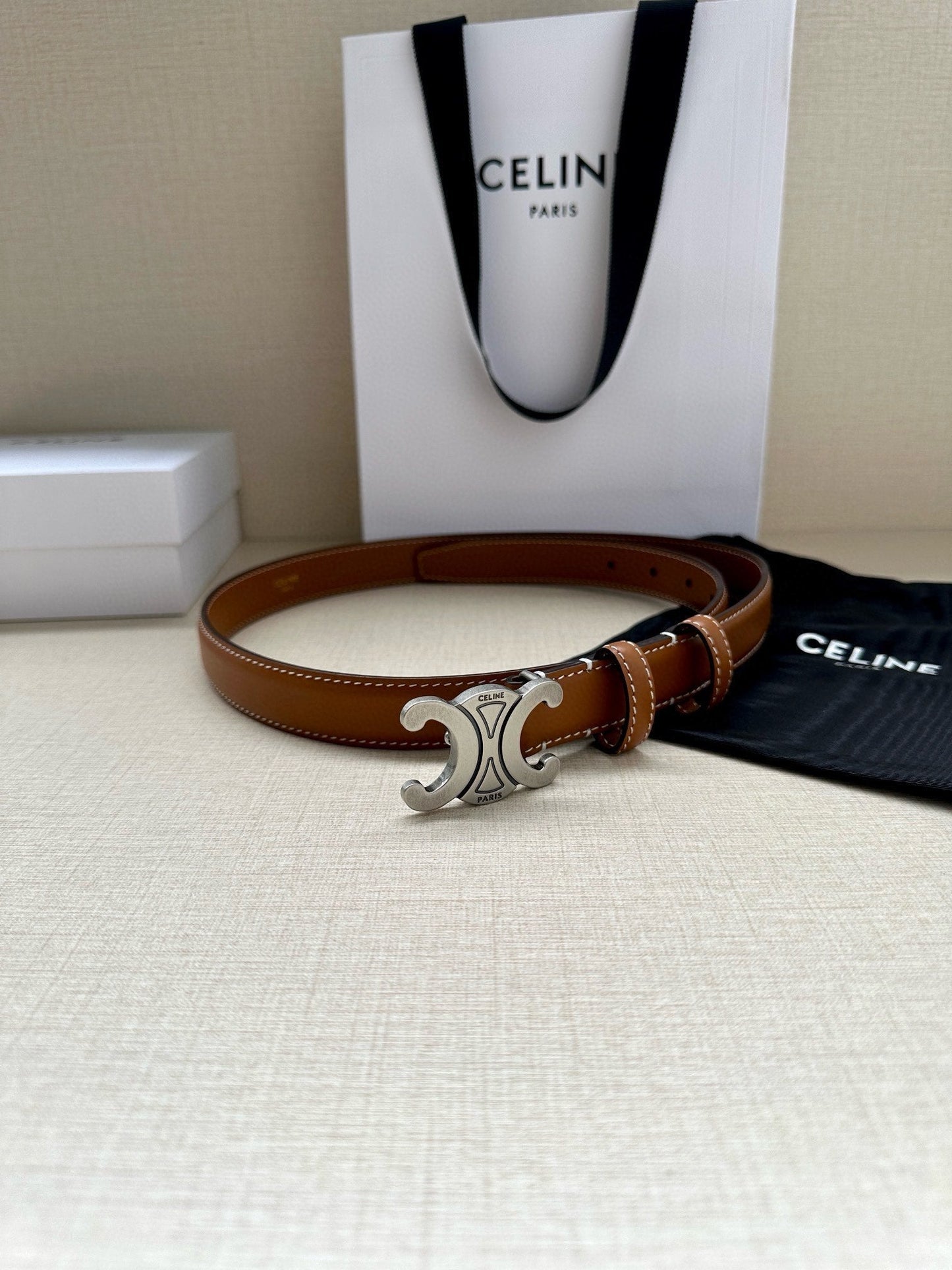 CELINE 25S BELT TRIOMPHE TAURILLON 25MM IN CARAMEL CALFSKIN 557499 - 26 - 28