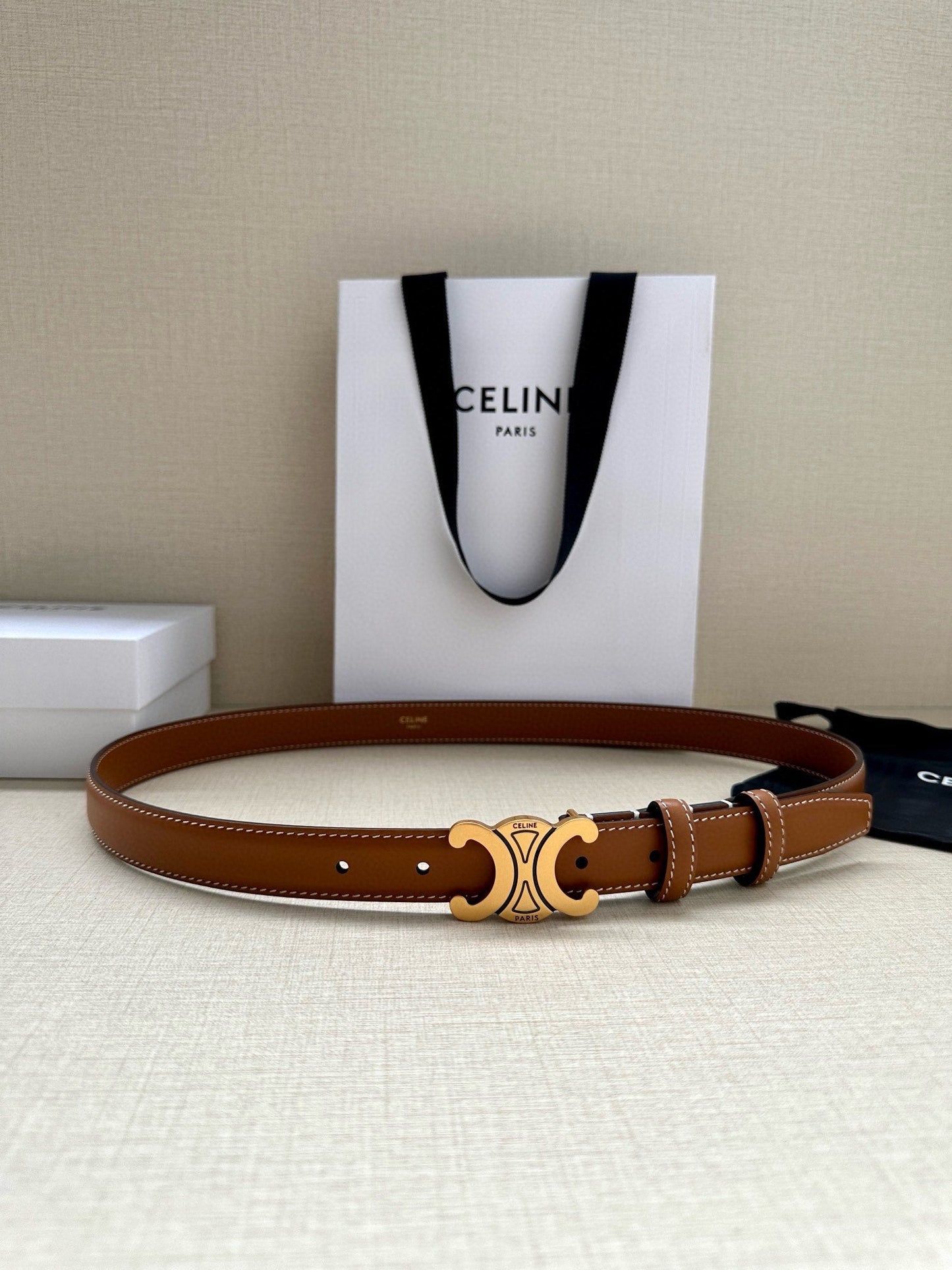 CELINE 25S BELT TRIOMPHE TAURILLON 25MM IN CARAMEL CALFSKIN 557498 - 26 - 28