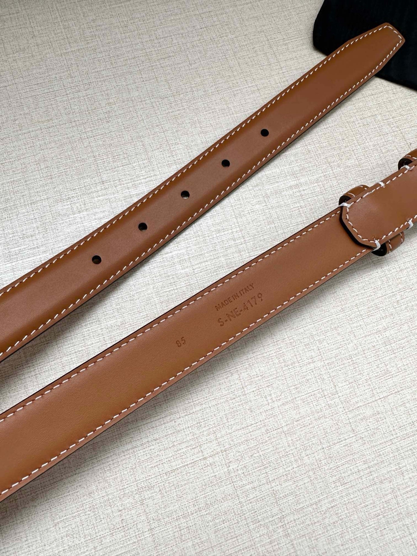 CELINE 25S BELT TRIOMPHE TAURILLON 25MM IN CARAMEL CALFSKIN 557498 - 26 - 28