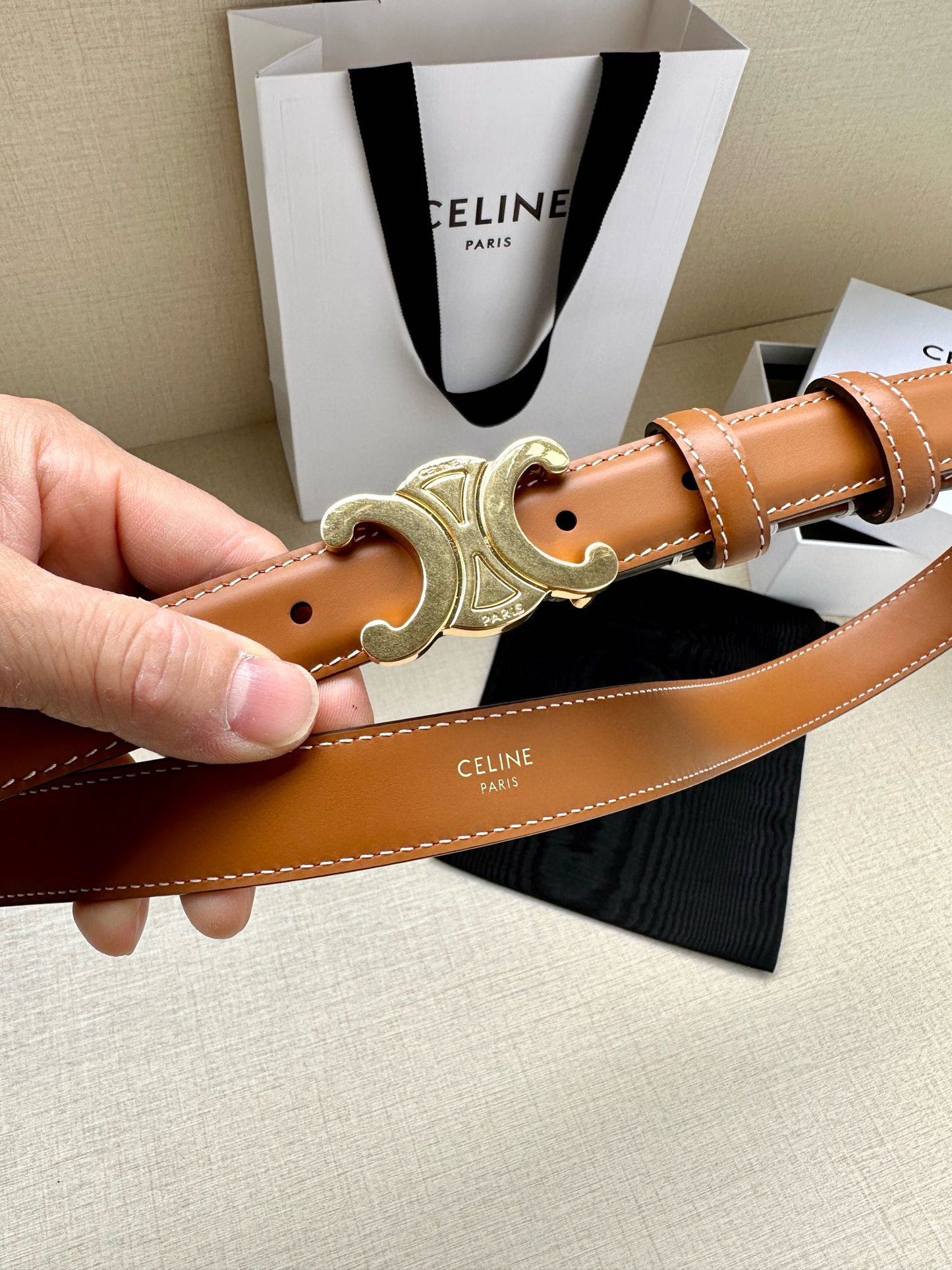 CELINE 25S BELT TRIOMPHE TAURILLON 25MM IN CARAMEL CALFSKIN 557502 - 26 - 28