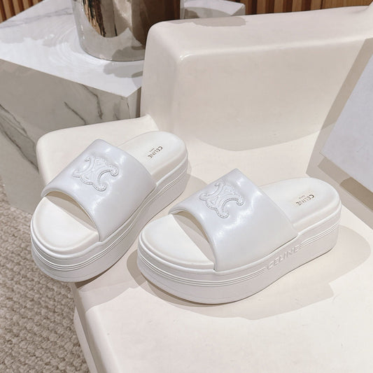 BLOCK SLIDE WITH TRIOMPHE IN WHITE SMOOTH LAMBSKIN - 35